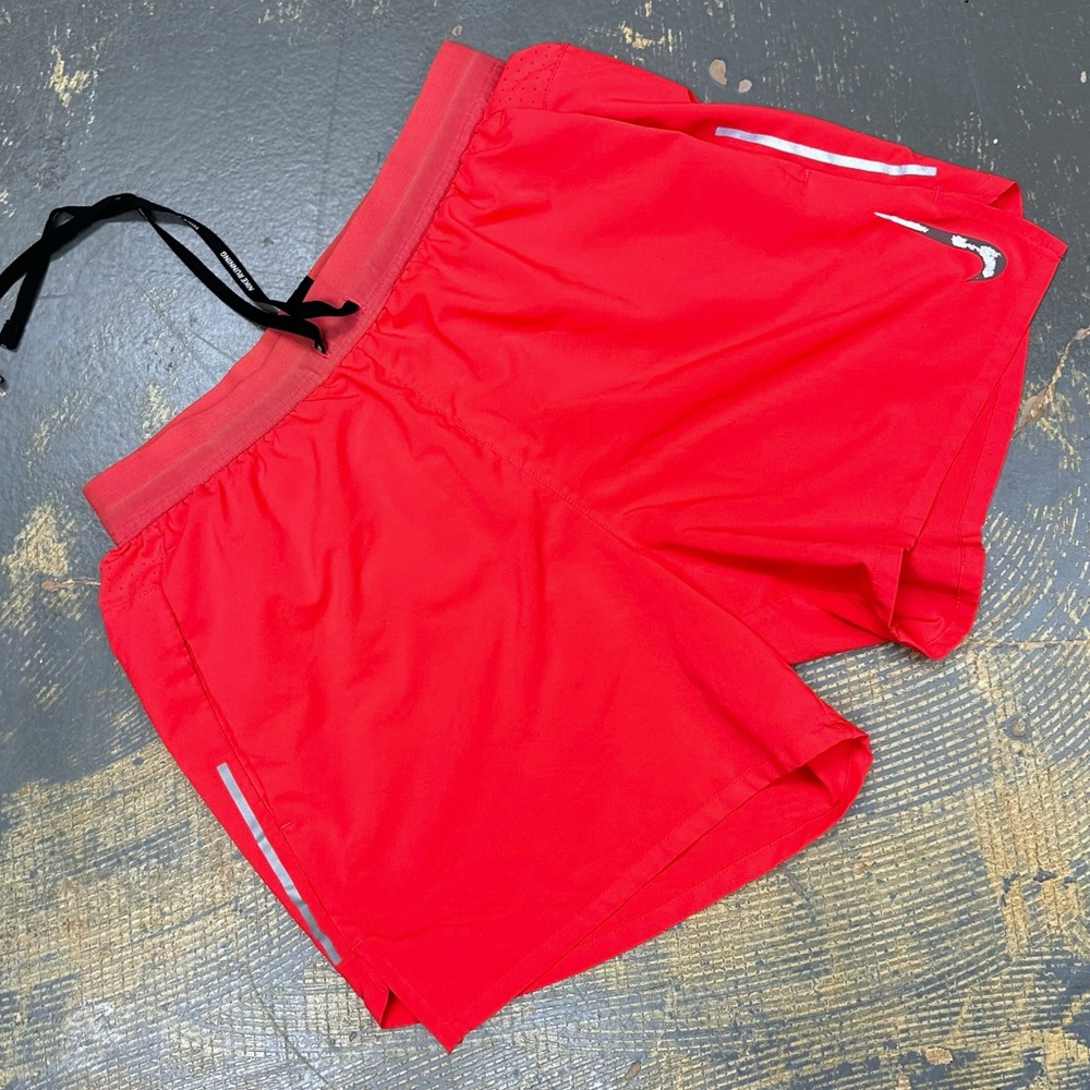 flex stride 5 running shorts